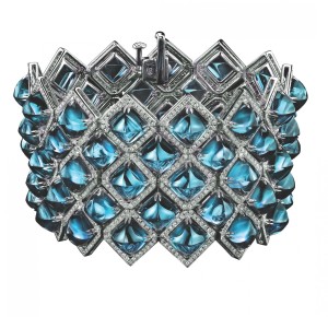 Brooke-Blue-Topaz-Bracelet-1940x1875