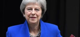 Theresa May seeks business support for Brexit plan