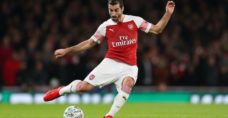 Arsenal blow as foot injury rules out Henrikh Mkhitaryan for six weeks