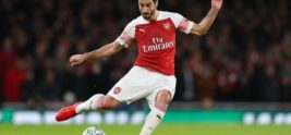 Arsenal blow as foot injury rules out Henrikh Mkhitaryan for six weeks