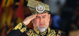 Malaysia king: Sultan Muhammad V abdicates in historic first