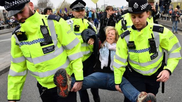 Extinction Rebellion London protest: Arrests top 120