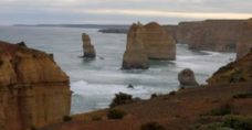 Australian father and son lifesavers drown in tourist rescue bid